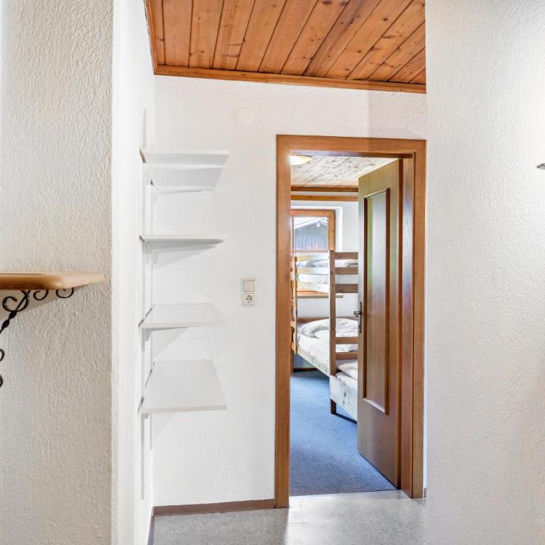 Raner Hof - Appartement 3 Chambres Premium avec Balcon - 28