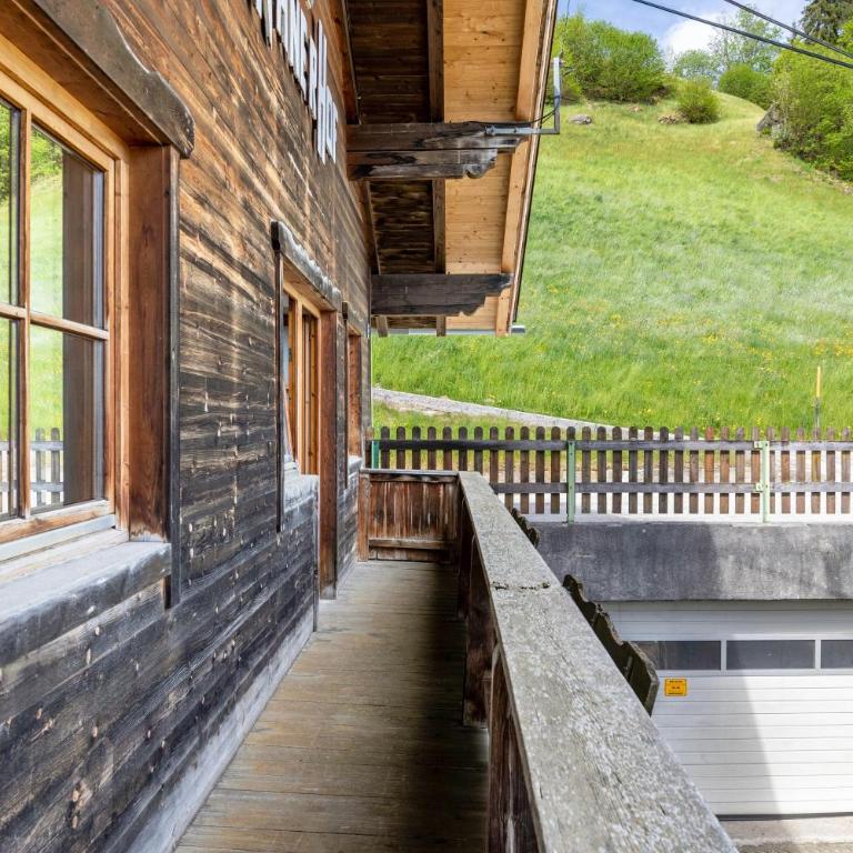 Raner Hof - Appartement 3 Chambres Premium avec Balcon - 10