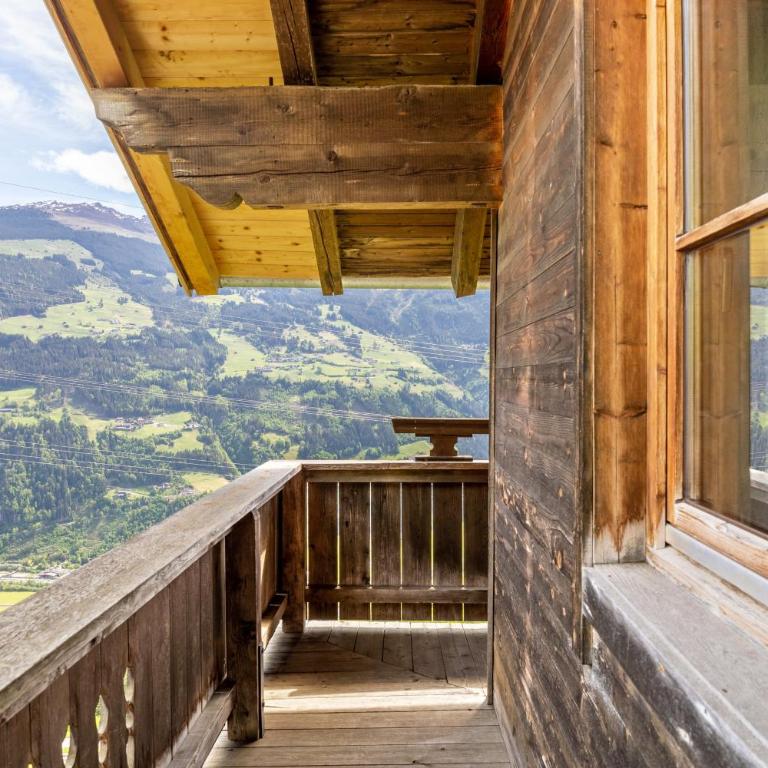 Raner Hof - Appartement 3 Chambres Premium avec Balcon - 9