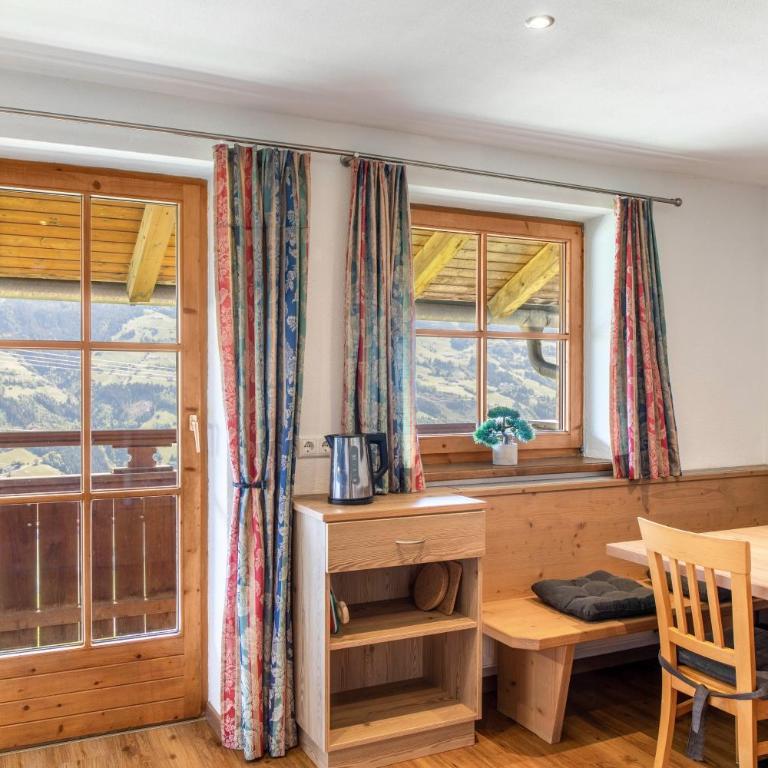 Raner Hof - Appartement 3 Chambres Premium avec Balcon - 2