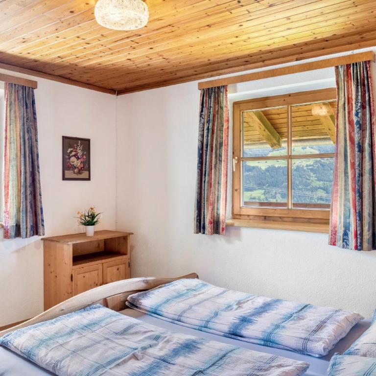 Raner Hof - Appartement 3 Chambres Premium avec Balcon - 35
