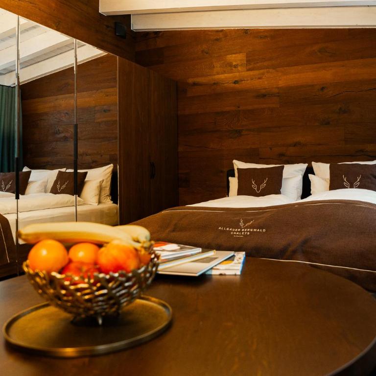 Allgäuer Bergwald Chalets by Romantik - Partner von Oberstaufen PLUS GOLF - Deluxe Doppelzimmer - 2