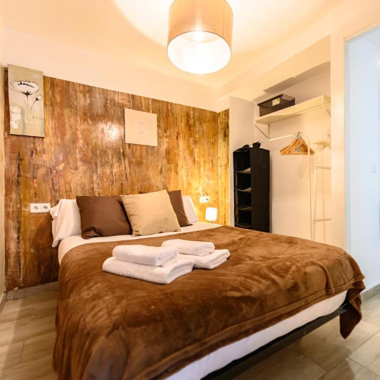 TET261I - Piso de 1 dormitorio con terraza en el Centro de Madrid - Alquiler temporal - One-Bedroom Apartment - 3