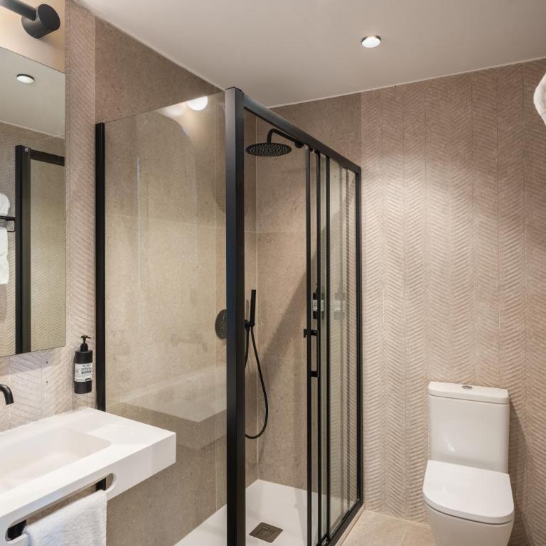 FORTINN Puerta del Sol - Junior Suite with Balcony - 6