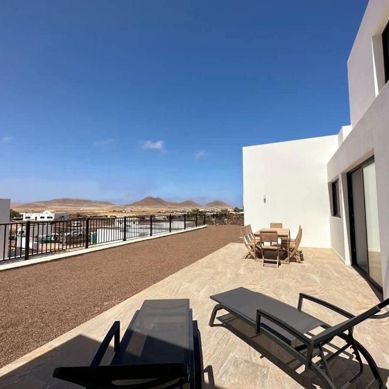 Villa with views in Lajares - Villa - 19