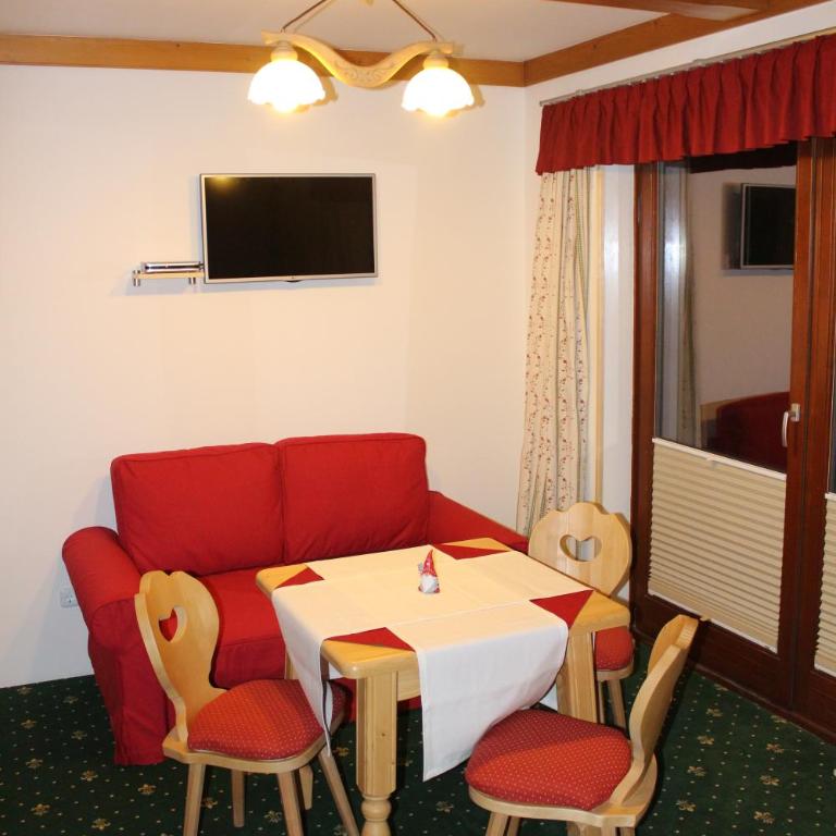 Apartments at Berghaus Glockner - Apartment mit Balkon - 3