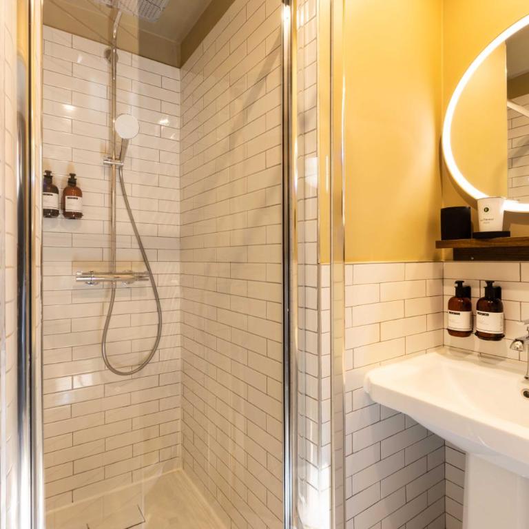 Hotel Du Flaneur - Chambre Simple Confort - 5