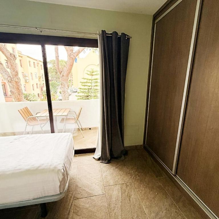 Casa a pasos de la playa en frente de la piscina - Casa de 2 dormitorios - 29