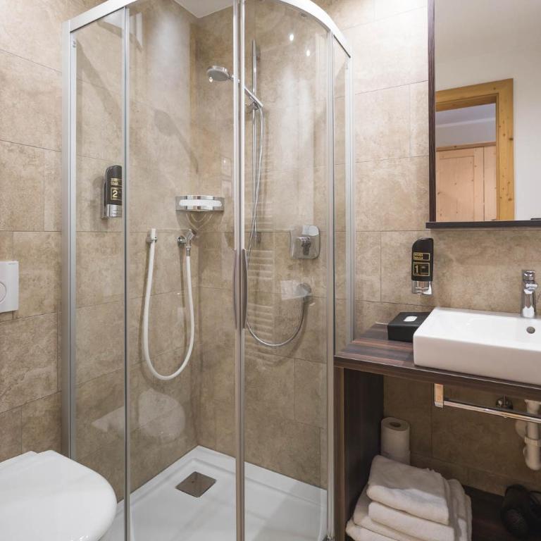 Emma Historic Hotel - Economy Doppelzimmer "Gitta" - 2