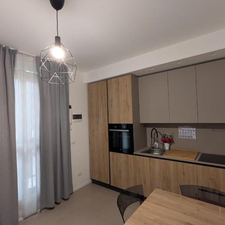 HomeCtGb91 - One-Bedroom Apartment - 1