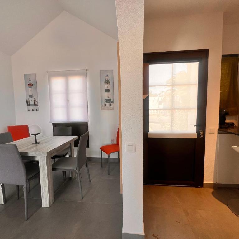 Casa Naira - Two-Bedroom Apartment - 11