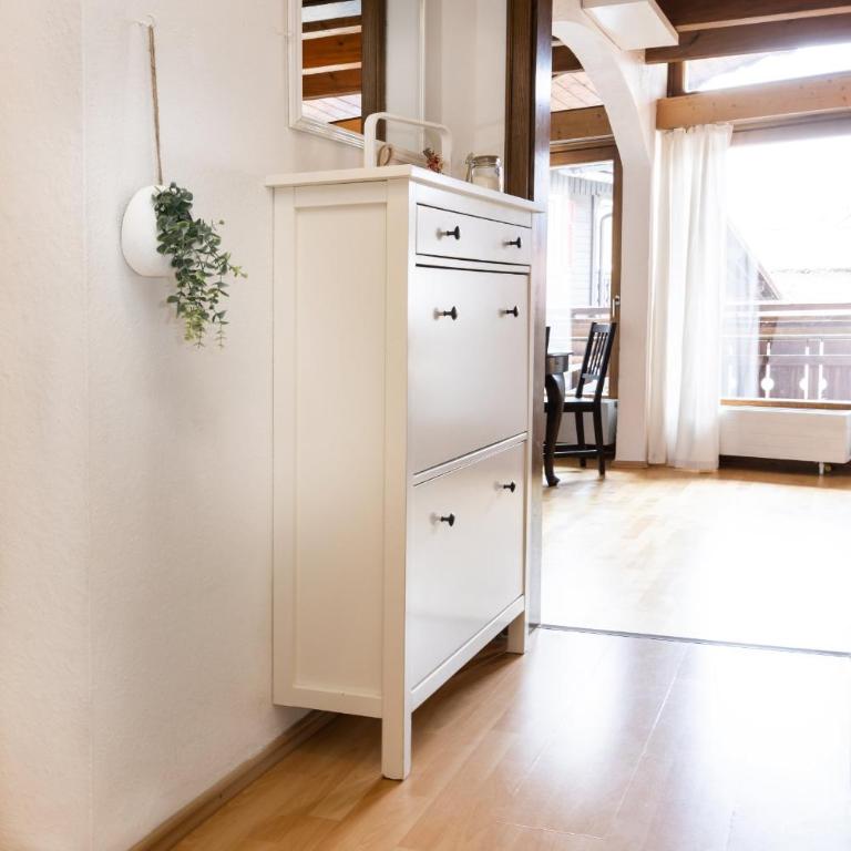 Landgasthof Augustiner - Apartment mit 2 Schlafzimmern und Bergblick - 2