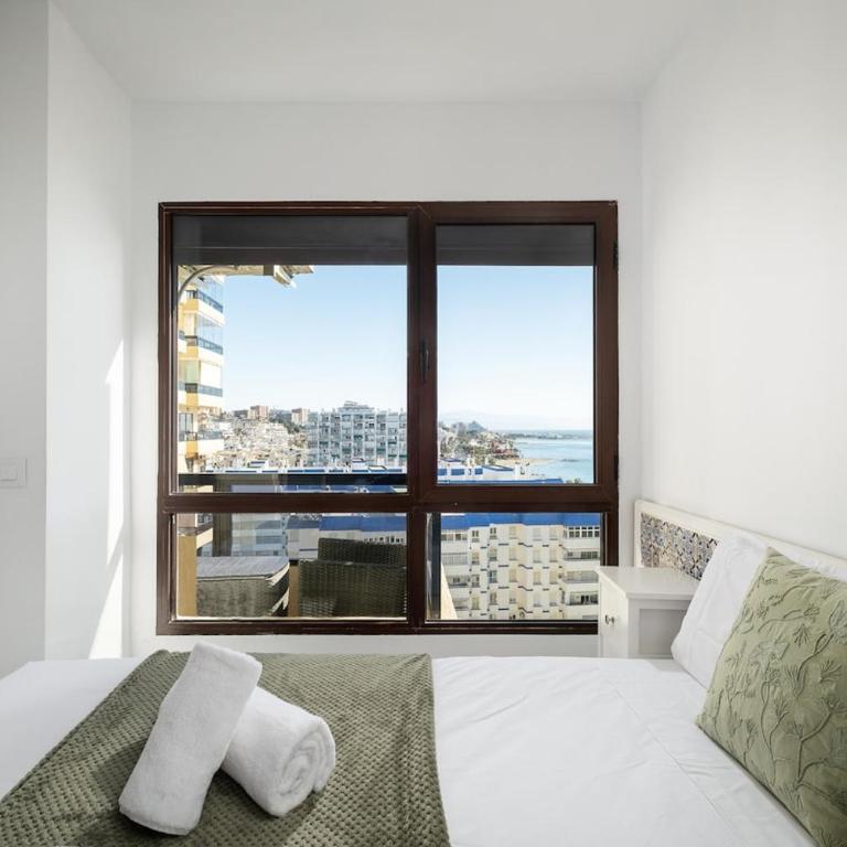 Modern Loft Beachfront Aloha Playa - Apartamento de 2 dormitorios - 19