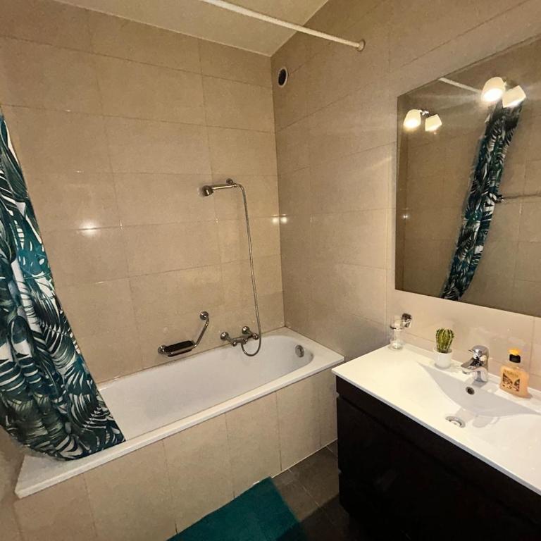 Cozy 1 Bedroom in Central Geneva - Appartement 2 Chambres - 9