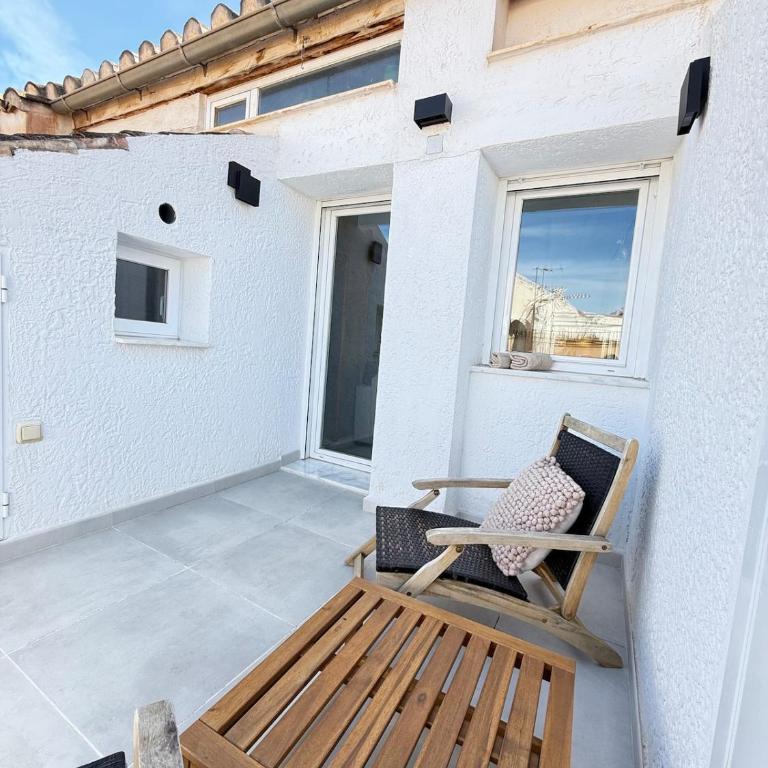 Modern Penthouse with Rooftop in Central Málaga - Apartamento de 2 dormitorios - 2