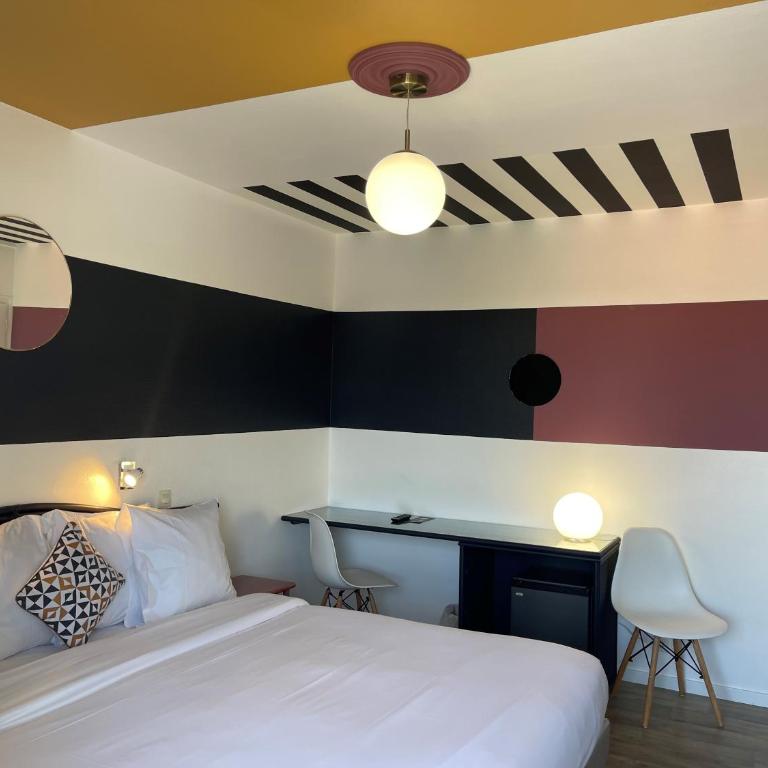 Les Cols Verts - Logis Hôtels - Suite Familiale avec Balcon - 3
