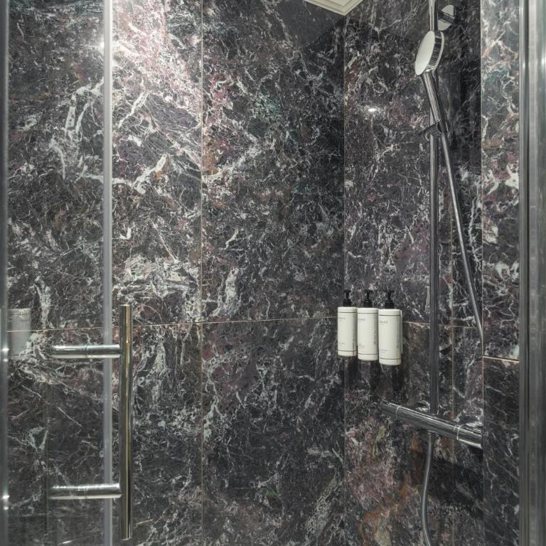Merveil - Signature Suite - Tour Eiffel - Bourgogne - Apartamento de 3 dormitorios - 28