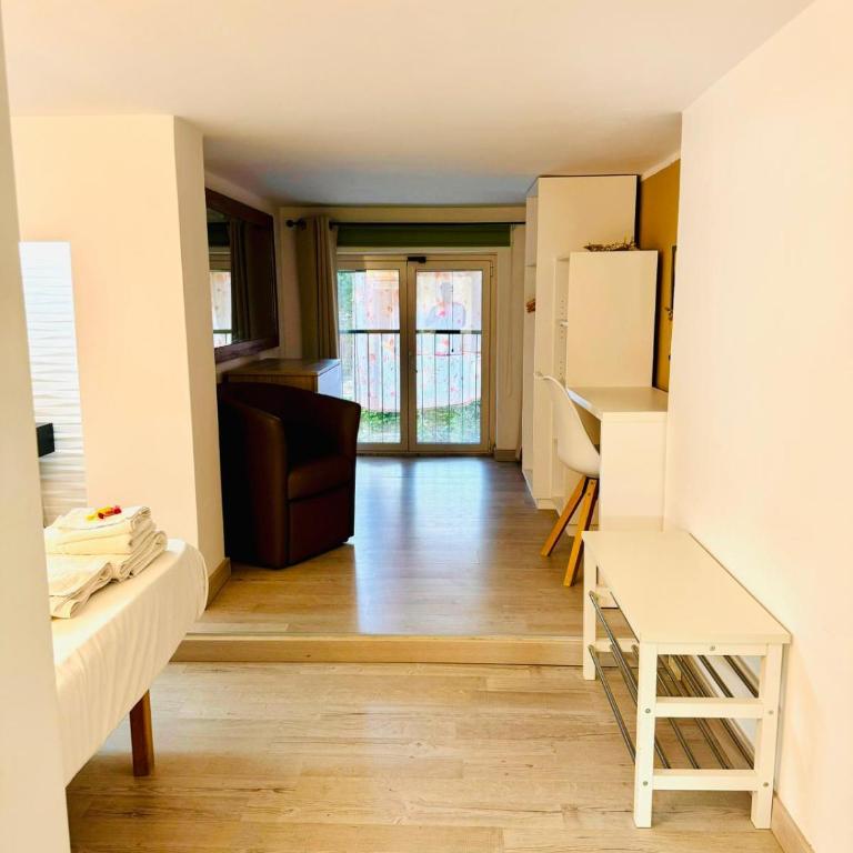 Dimora di Afrodite Garden - Two-Bedroom Apartment - 20