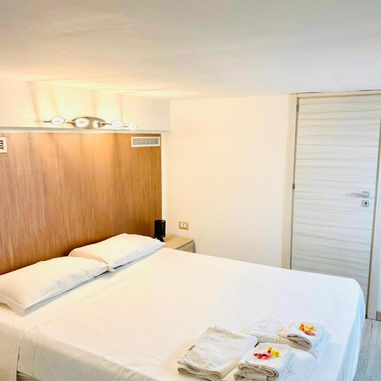 Dimora di Afrodite Garden - Two-Bedroom Apartment - 30