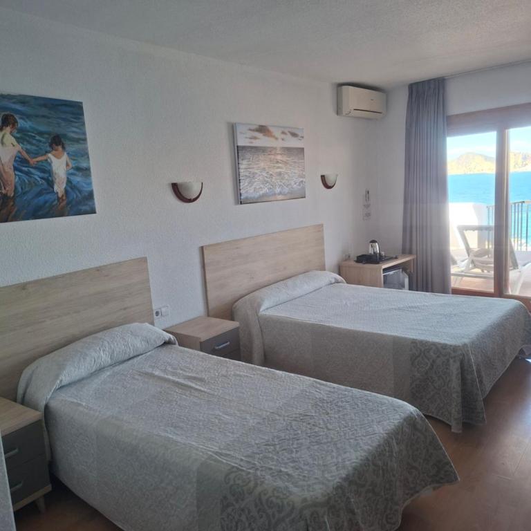 Hotel Condestable - Habitación Familiar con vistas al mar - 12
