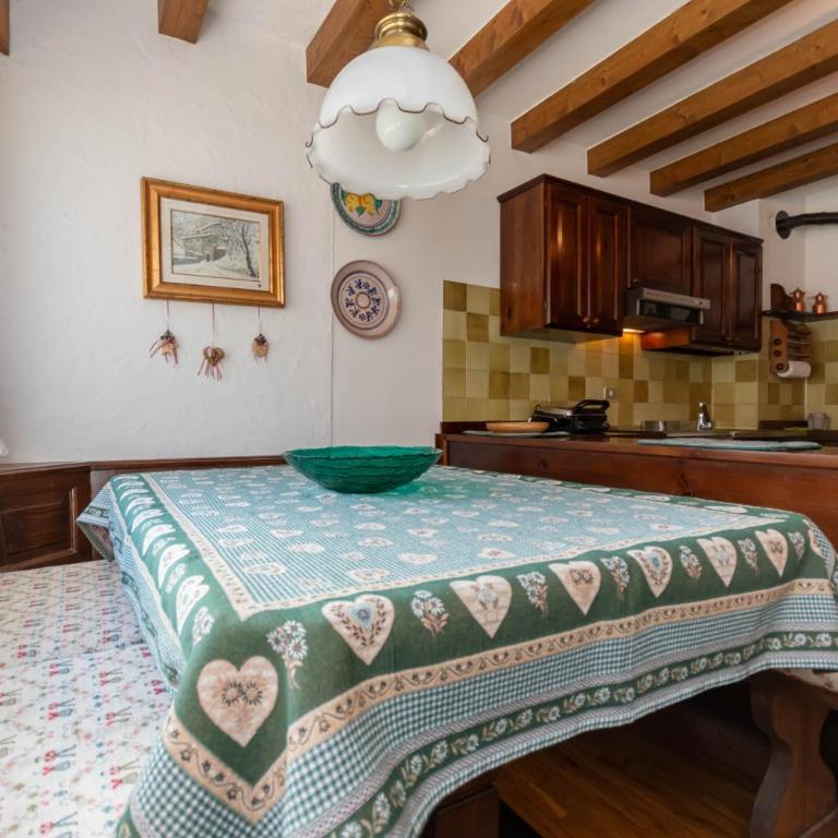 Ciase Ai Ronch - Appartamento con 2 Camere da Letto e con Vista Montagna - 10
