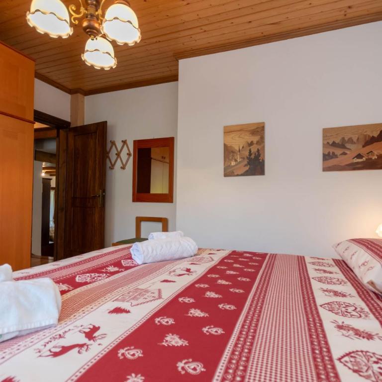 Ciase Ai Ronch - Appartamento con 2 Camere da Letto e con Vista Montagna - 13