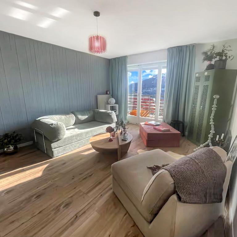 Montana Alpine Outlook 4 Pax Panoramic Alps View - Apartment with View and Balcony - 4