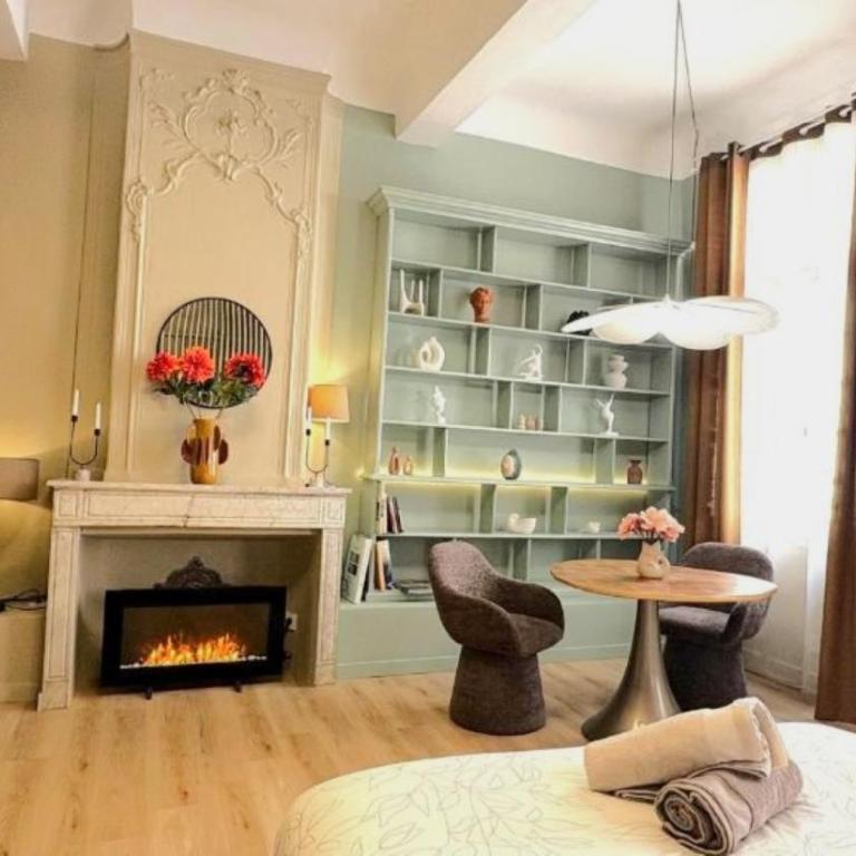 Loft de charme au cœur du centre historique d Aix - Appartement 1 Chambre Supérieur - 2