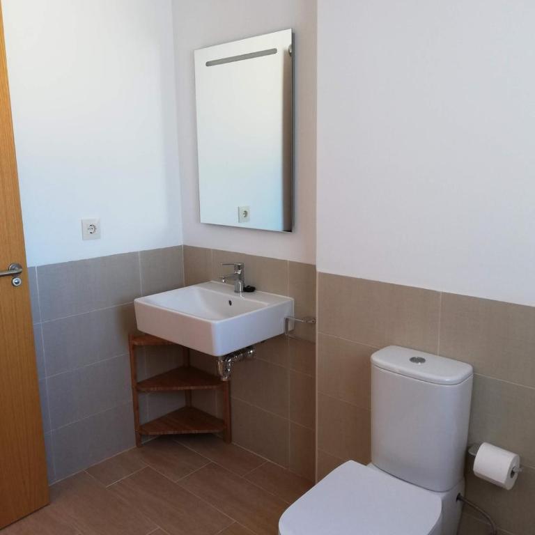 Ocean Chalet - Vacation Home - 15