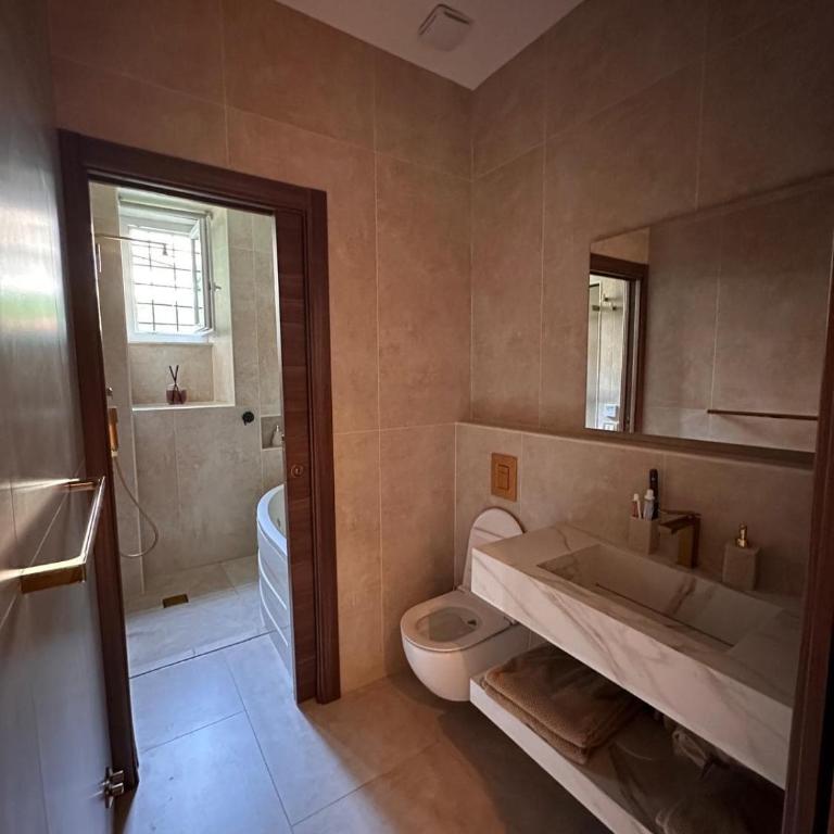 A Dolce Casa Romana Lux Jacuzzi Metro A 2 min - Appartamento Deluxe con 1 Camera da Letto - 20