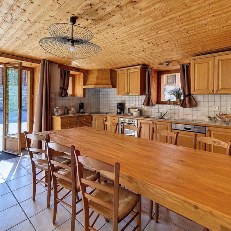 Chalet de charme - 8 pers. - FR-1-452-418 - Chalet 3 Chambres - 9