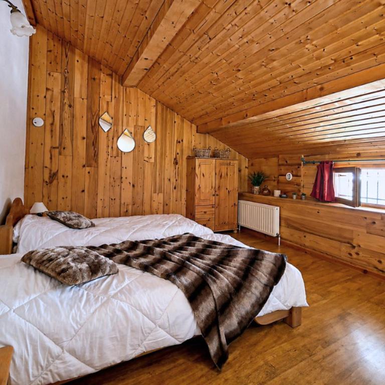 Chalet de charme - 8 pers. - FR-1-452-418 - Chalet 3 Chambres - 12