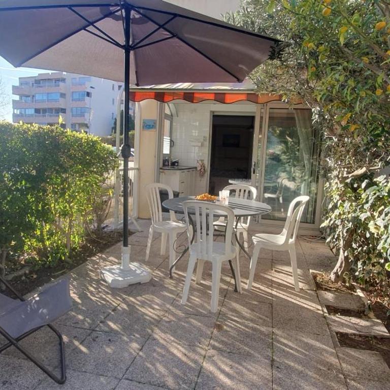Beau studio avec terrasse proche de la mer - Studio - 1