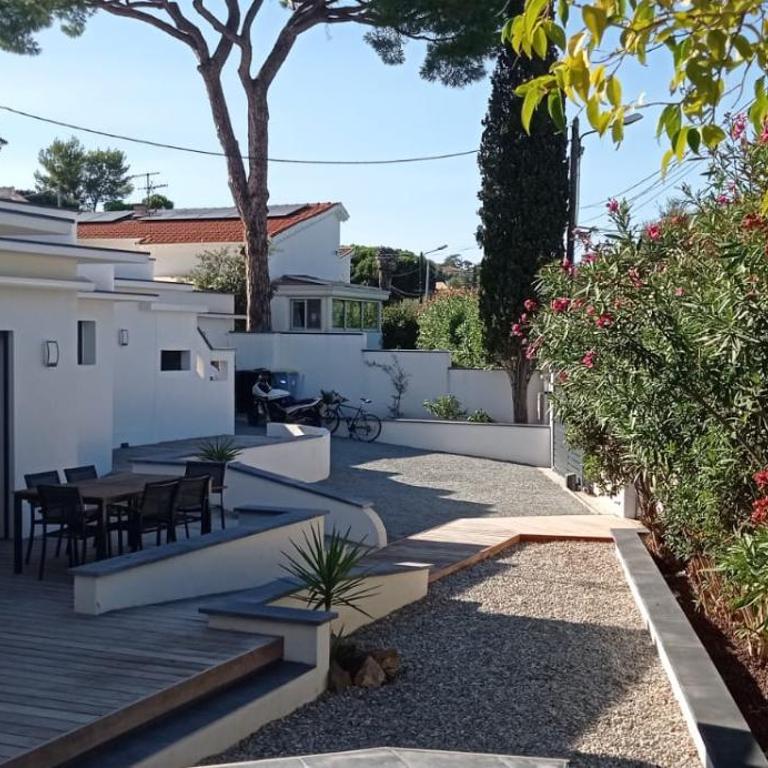 Villa Suzond 8 personnes avec pisicine et entierement climatisée - Three-Bedroom Villa - 3