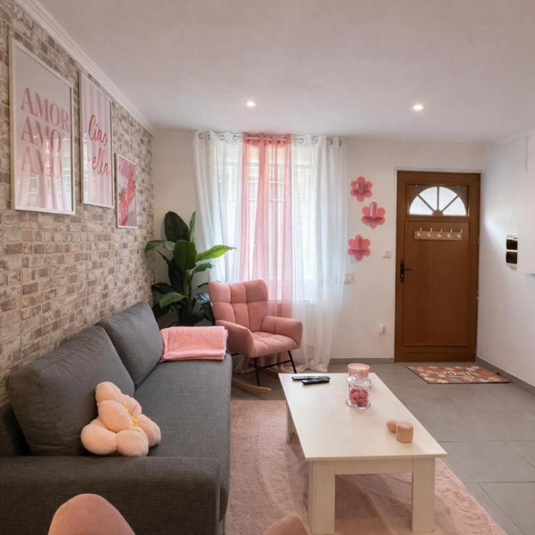 La Dodane - Maison Cosy en Centre Ville - St Leu - 2 min des Quais - Appartement 2 Chambres - 7