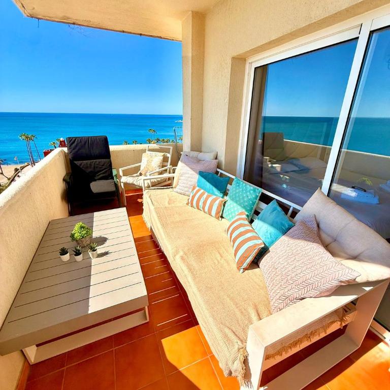Large Deluxe Front Sea View Apartment Benalbeach - Apartment with Sea View - 18