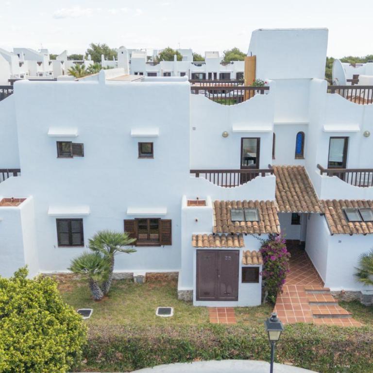 Casa Flores - Private Garden Apt, Pool & 5 min walk to Beaches - Apartamento Deluxe de 2 dormitorios con vistas al jardín - 34