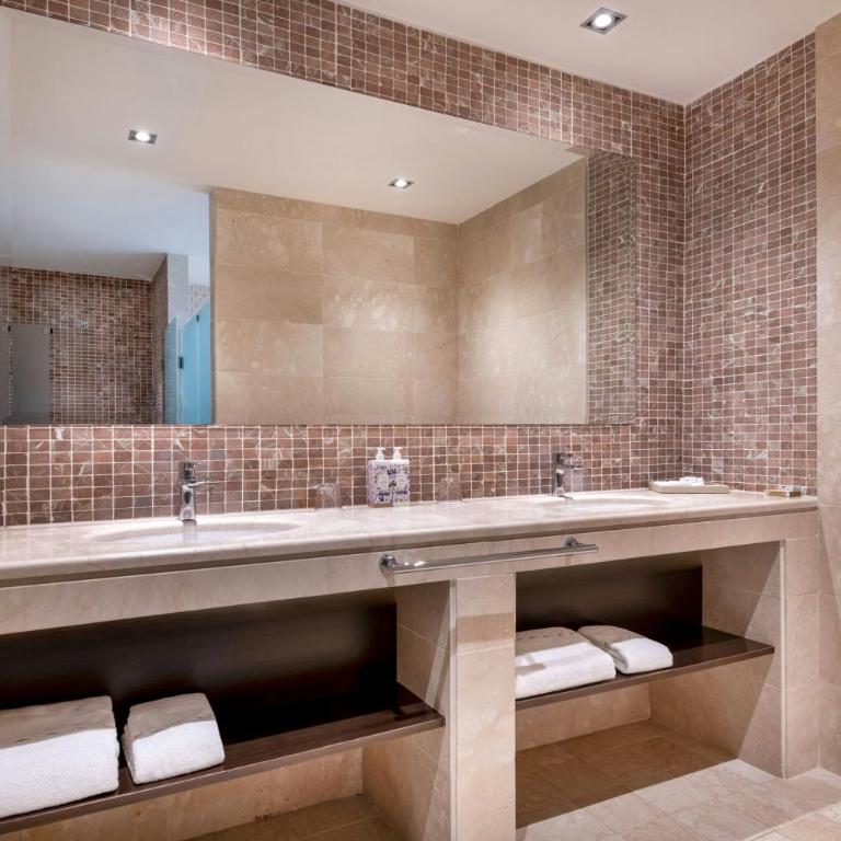 Grand Hotel Las Dunas, Autograph Collection - Grand King Suite with Balcony and Sea View - 22