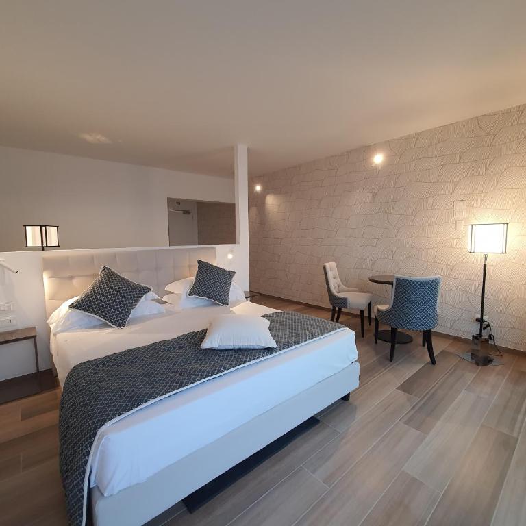 Sublimis Boutique Hotel, WorldHotels Elite - Junior Suite Queen con Terrazza e Vista Mare - Non Fumatori - 9