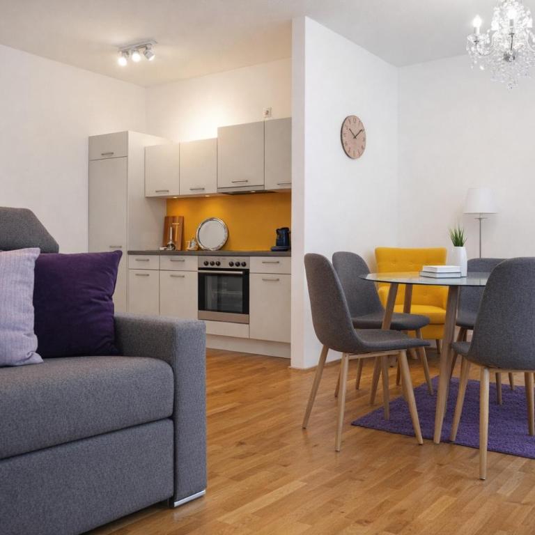 APSTAY City Residence Apartments ǀ Parking option & Self Check-in - Apartment mit Balkon - 3