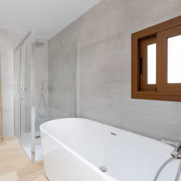 Villa Vibes & Views near Benidorm for 16 Guest Pool Badminton - Villa - 22