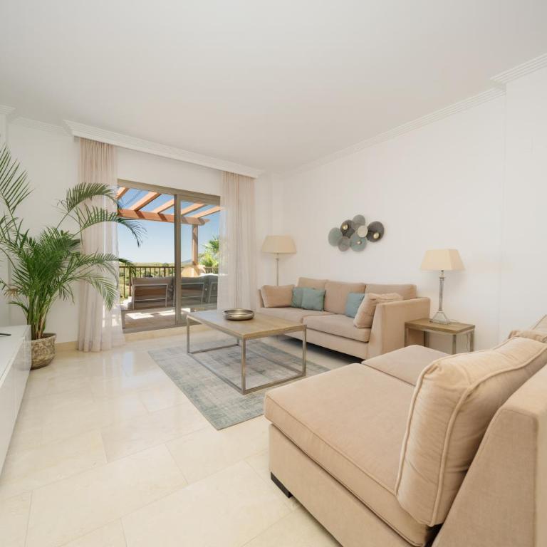 Penthouse with stunning sea and mountain views in Benahavís - Apartamento de 2 dormitorios - 16