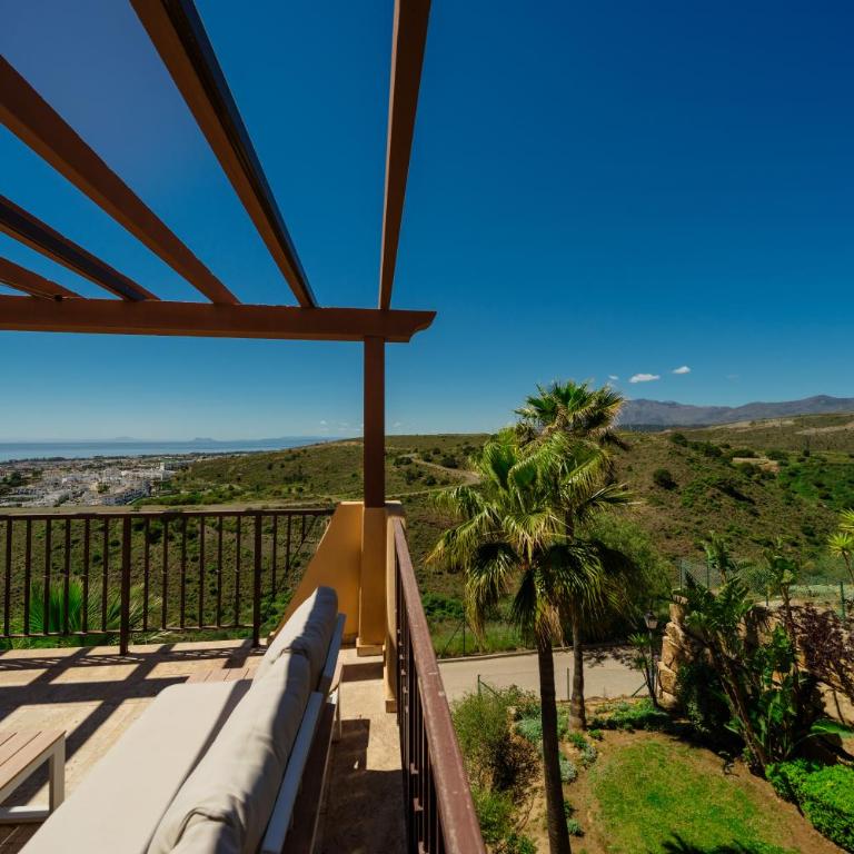 Penthouse with stunning sea and mountain views in Benahavís - Apartamento de 2 dormitorios - 36