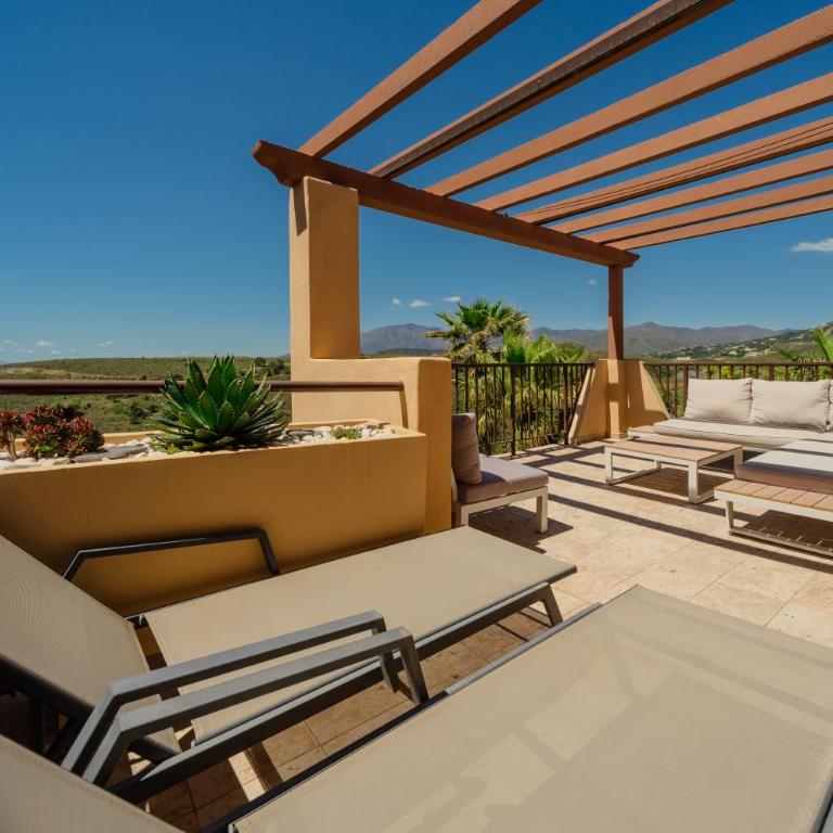 Penthouse with stunning sea and mountain views in Benahavís - Apartamento de 2 dormitorios - 39