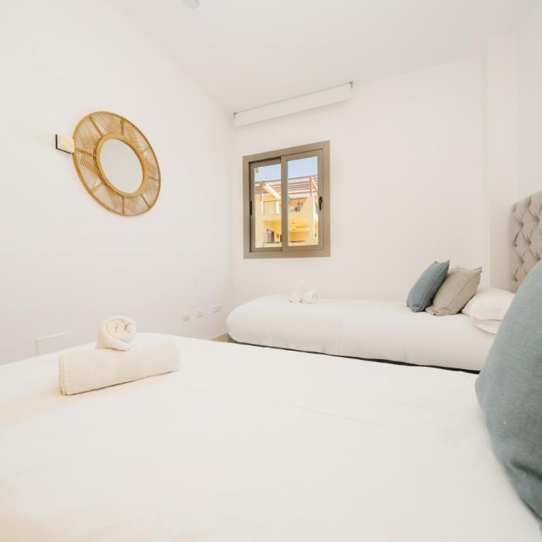 Penthouse with stunning sea and mountain views in Benahavís - Apartamento de 2 dormitorios - 43