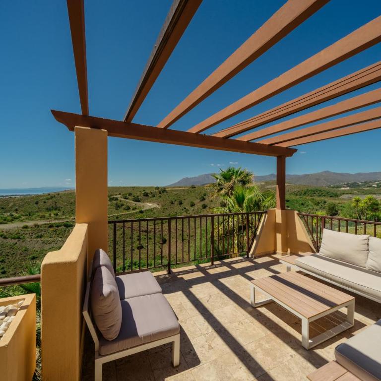 Penthouse with stunning sea and mountain views in Benahavís - Apartamento de 2 dormitorios - 49