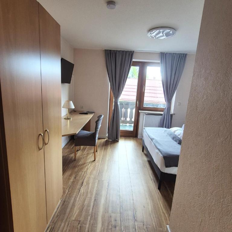 Hotel Bergstätter Hof - Einzelzimmer mit Balkon - 6