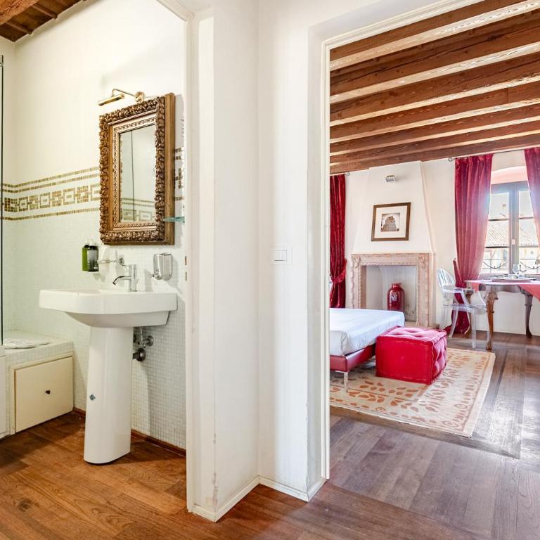 Truly Verona - Delle Erbe suites - Suite con Vista Città - 17