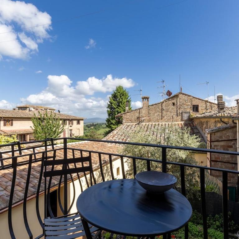 Charme Cugnanesi - 2 room apartment in the medieval heart - Appartamento con 1 Camera da Letto - 5