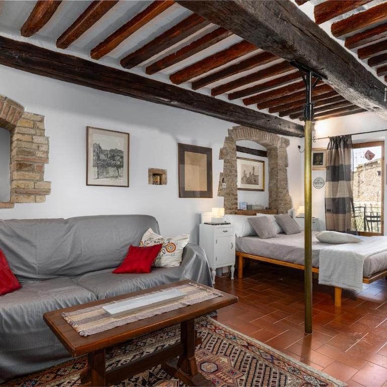 Charme Cugnanesi - 2 room apartment in the medieval heart - Appartamento con 1 Camera da Letto - 9